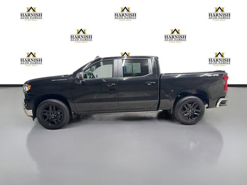 Used 2023 Chevrolet Silverado 1500 LT AWD/4WD image 9