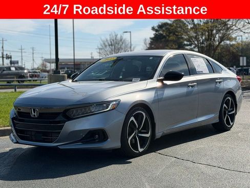 Used 2022 Honda Accord Sport image 5