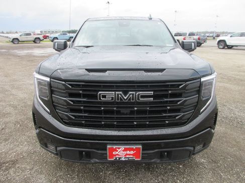 New 2026 GMC Sierra 1500 Elevation w/ Elevation Premium Package AWD/4WD image 13