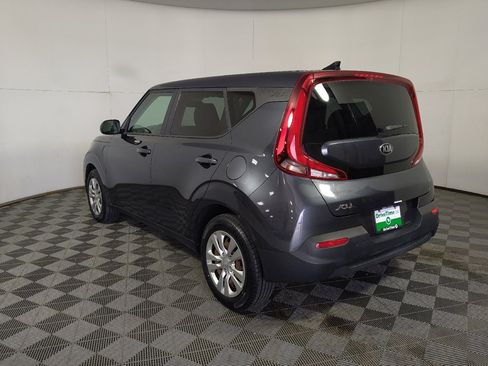 Used 2020 Kia Soul LX FWD image 5