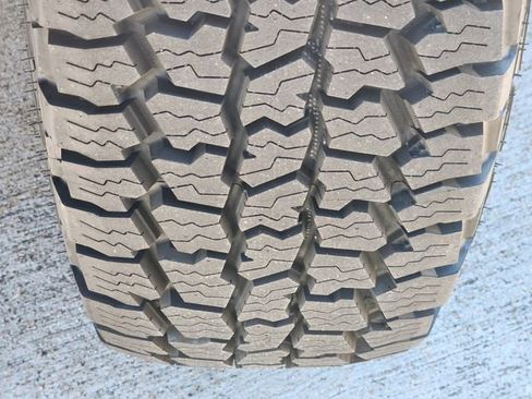 Used 2024 Chevrolet Silverado 1500 ZR2 w/ Technology Package image 11