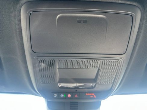 Used 2026 Chevrolet Traverse LT AWD/4WD image 22