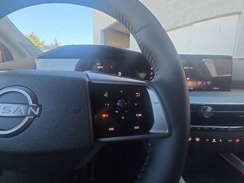 New 2026 Nissan Murano Platinum image 12