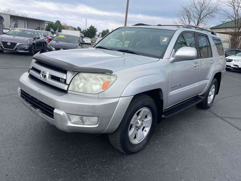Used 2005 Toyota 4Runner Limited image 2
