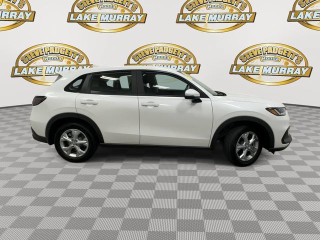Used 2025 Honda HR-V LX image 5