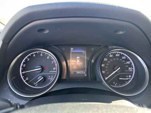 Certified 2022 Toyota Camry SE image 21