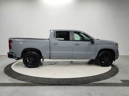 Used 2024 Chevrolet Silverado 1500 RST AWD/4WD image 8