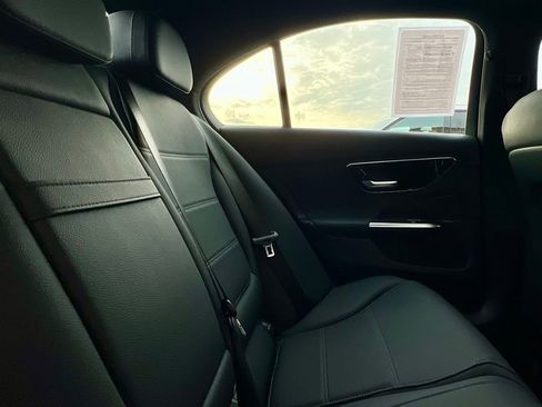 Certified 2025 Mercedes-Benz C 300 4MATIC Sedan image 16