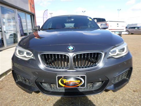 Used 2015 BMW M235i Convertible image 24