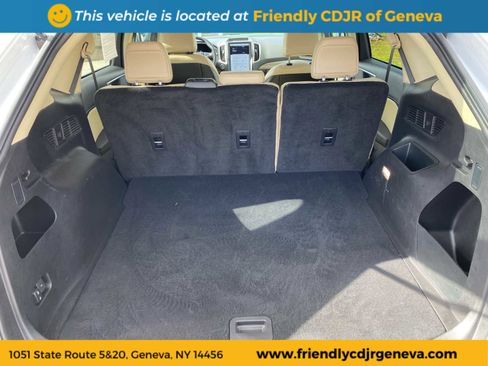 Used 2023 Ford Edge SEL image 12