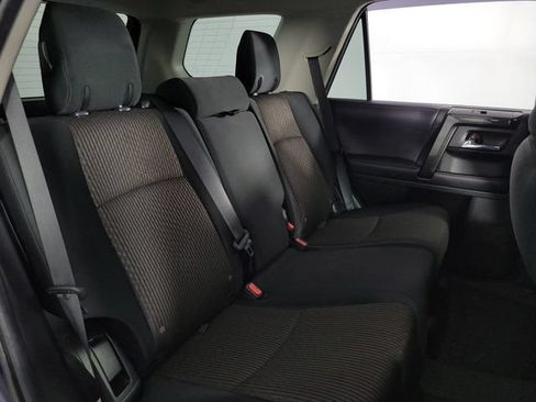 Used 2018 Toyota 4Runner TRD Off-Road AWD/4WD image 16