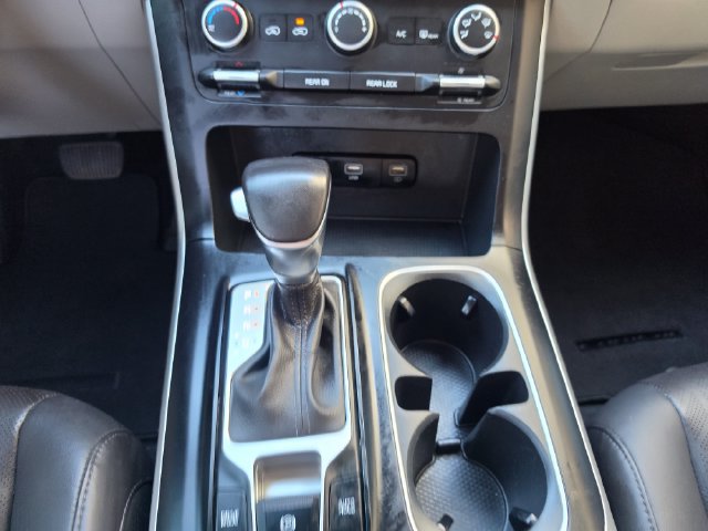 Used 2022 Kia Carnival LX FWD image 35