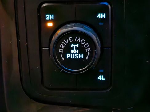 Used 2021 Ford F150 XLT w/ Equipment Group 302A High AWD/4WD image 15