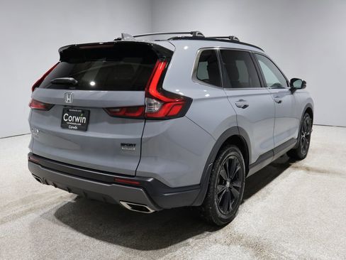 Used 2025 Honda CR-V Sport Touring image 2