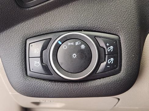 Used 2016 Ford Escape SE w/ Equipment Group 201A FWD image 20