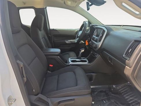 Used 2022 Chevrolet Colorado LT w/ Fleet Safety Package AWD/4WD image 15