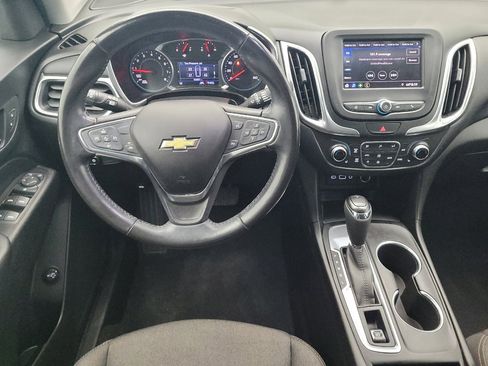 Used 2020 Chevrolet Equinox LT w/ Driver Convenience Package image 22