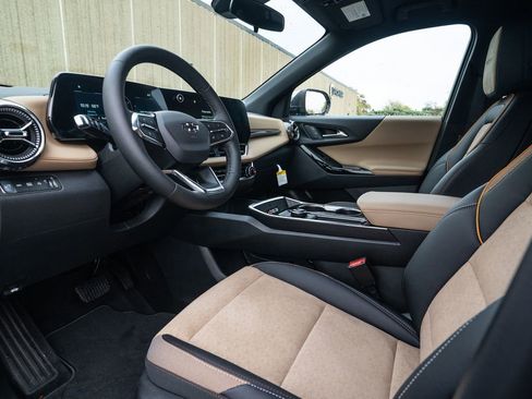 New 2026 Chevrolet Equinox ACTIV image 14