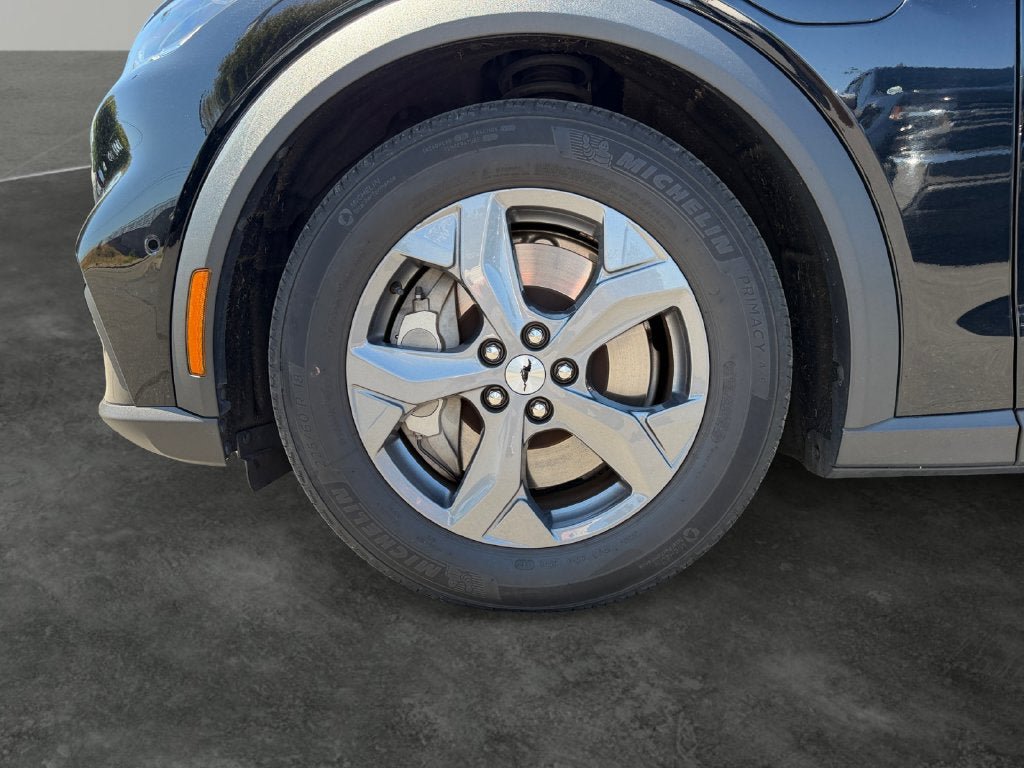 Certified 2023 Ford Mustang Mach-E Select AWD/4WD image 5