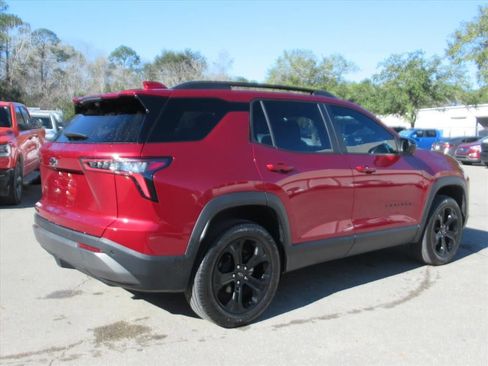 Used 2025 Chevrolet Equinox LT w/ Safety and Technology Package image 6