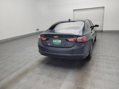 Used 2021 Chevrolet Malibu LT image 9