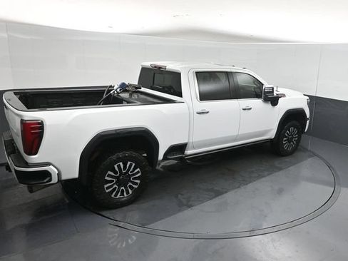 Used 2024 GMC Sierra 2500 Denali w/ Denali Reserve Package AWD/4WD image 43