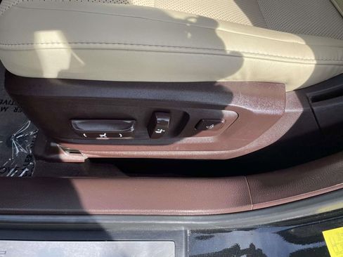 Used 2018 Lexus ES 350 w/ Premier Package image 29