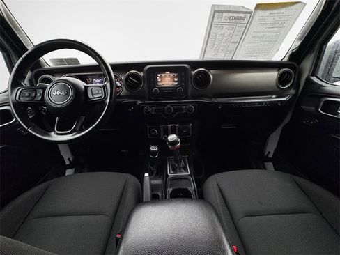 Certified 2020 Jeep Wrangler Sport image 26