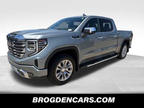 Used 2026 GMC Sierra 1500 Denali w/ Technology Package AWD/4WD image 4