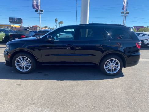 Used 2024 Dodge Durango GT RWD image 9