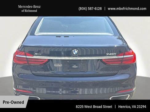 Used 2019 BMW 740i xDrive w/ Executive Package AWD/4WD image 12