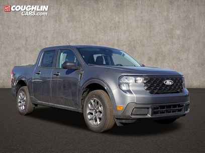 New 2025 Ford Maverick XLT w/ Equipment Group 301A