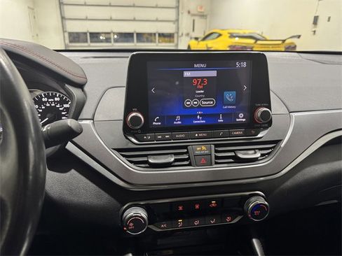Used 2023 Nissan Altima 2.5 SR image 24