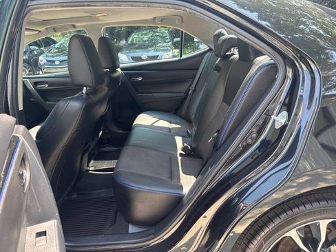 Used 2019 Toyota Corolla SE w/ SE Premium Package FWD image 28