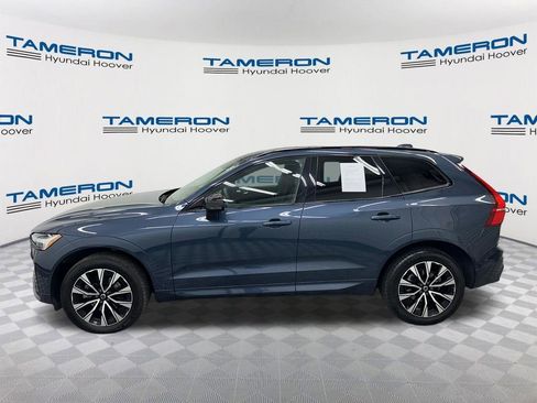 Used 2023 Volvo XC60 B5 Plus AWD/4WD image 2