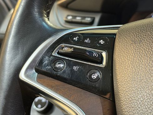 Used 2016 Cadillac Escalade ESV Luxury image 16