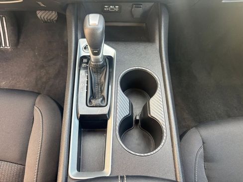 Used 2025 Nissan Altima 2.5 SV image 41