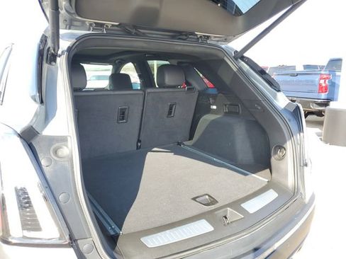 Certified 2024 Cadillac XT5 Sportv w/ Platinum Package AWD/4WD image 30