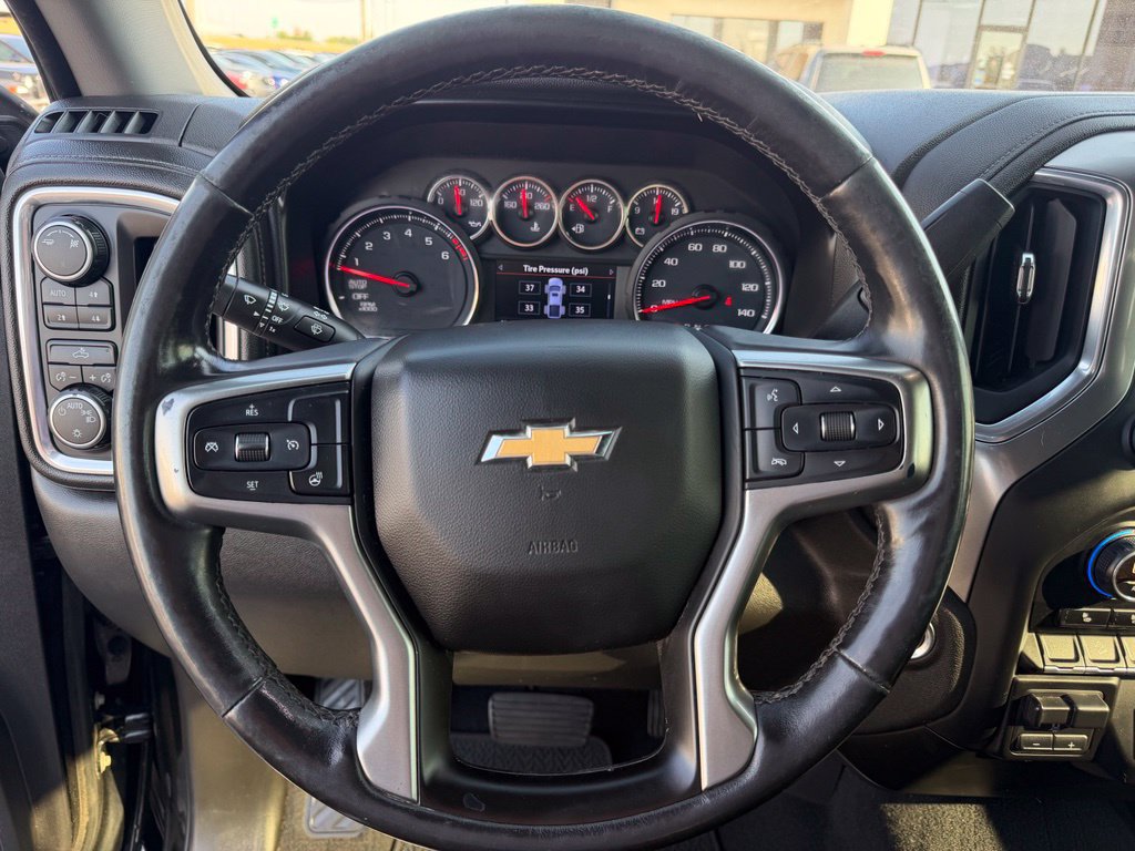 Used 2019 Chevrolet Silverado 1500 LT w/ All-Star Edition AWD/4WD image 29