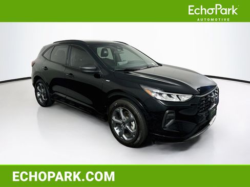 Used 2024 Ford Escape ST-Line w/ Tech Pack #1 FWD image 1