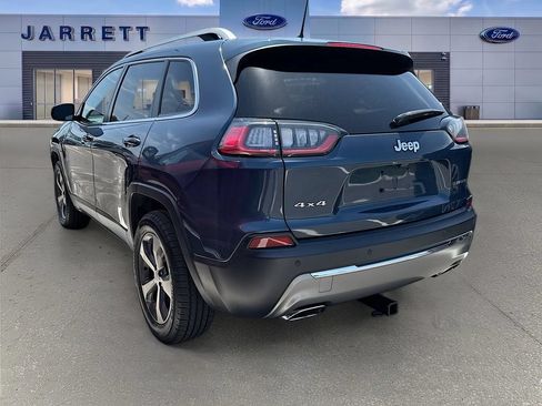 Used 2020 Jeep Cherokee Limited AWD/4WD image 3