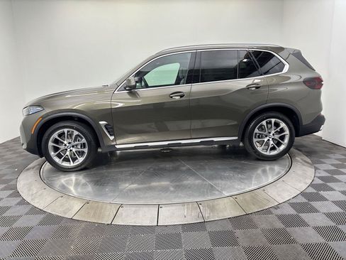 New 2026 BMW X5 xDrive40i AWD/4WD image 16