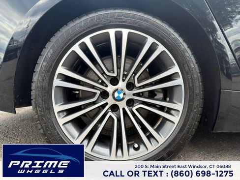 Used 2018 BMW 530i xDrive AWD/4WD image 26