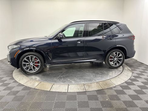New 2026 BMW X5 xDrive40i w/ M Sport Package AWD/4WD image 16