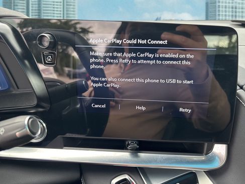 Used 2022 Chevrolet Corvette Stingray Coupe w/ Z51 Performance Package image 12