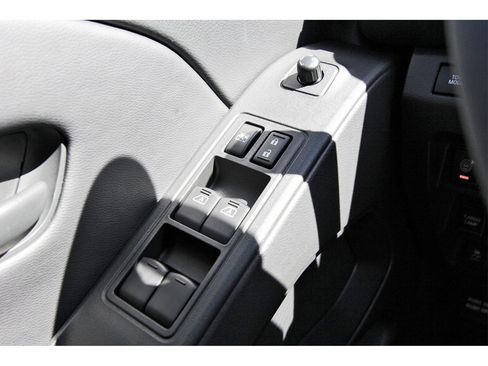 New 2026 Nissan Frontier SV image 15