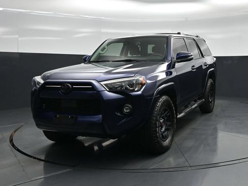 Used 2023 Toyota 4Runner SR5 Premium w/ Moonroof Package RWD image 54