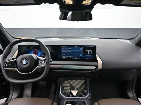 Used 2025 BMW X3 xDrive30 w/ Convenience Package AWD/4WD image 12