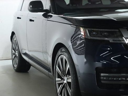 Certified 2023 Land Rover Range Rover SE AWD/4WD image 12