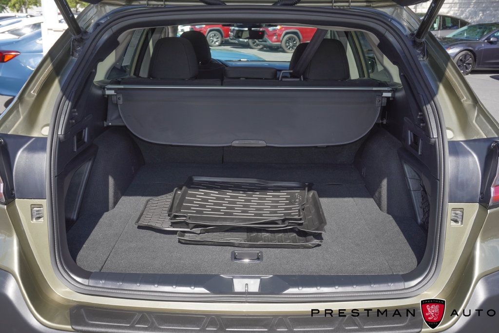Used 2025 Subaru Outback Premium w/ Popular Package #1 AWD/4WD image 41